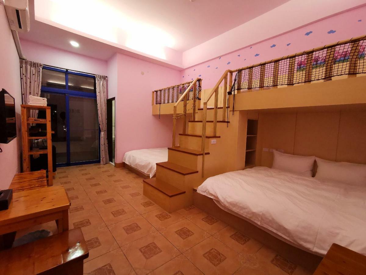 Love Ocean & Happy Bay Homestay Donggang Εξωτερικό φωτογραφία